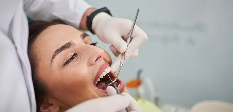 przegląd u stomatologa